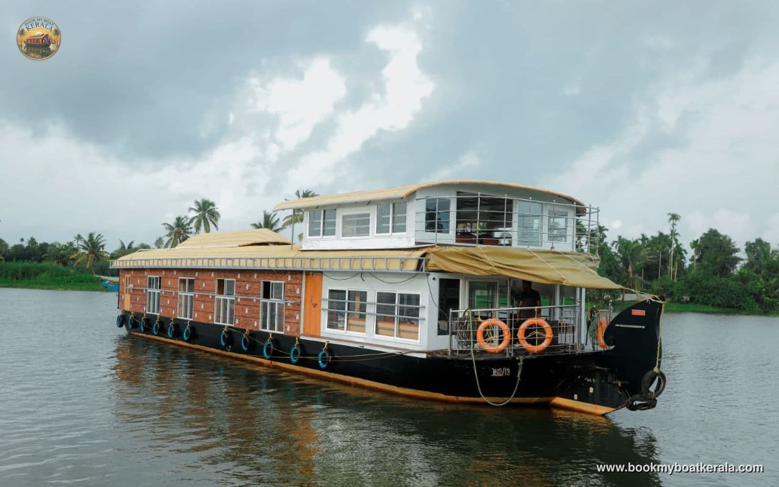 Featured Boat Media