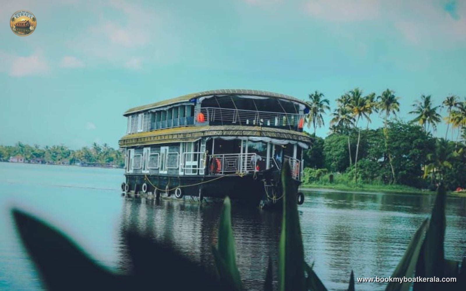 Featured Boat Media