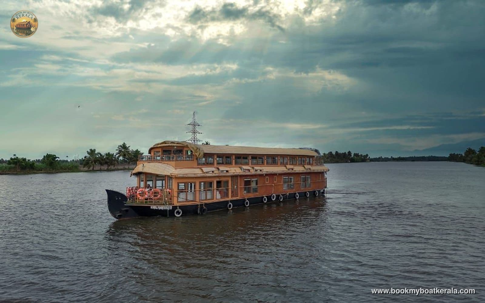 Featured Boat Media