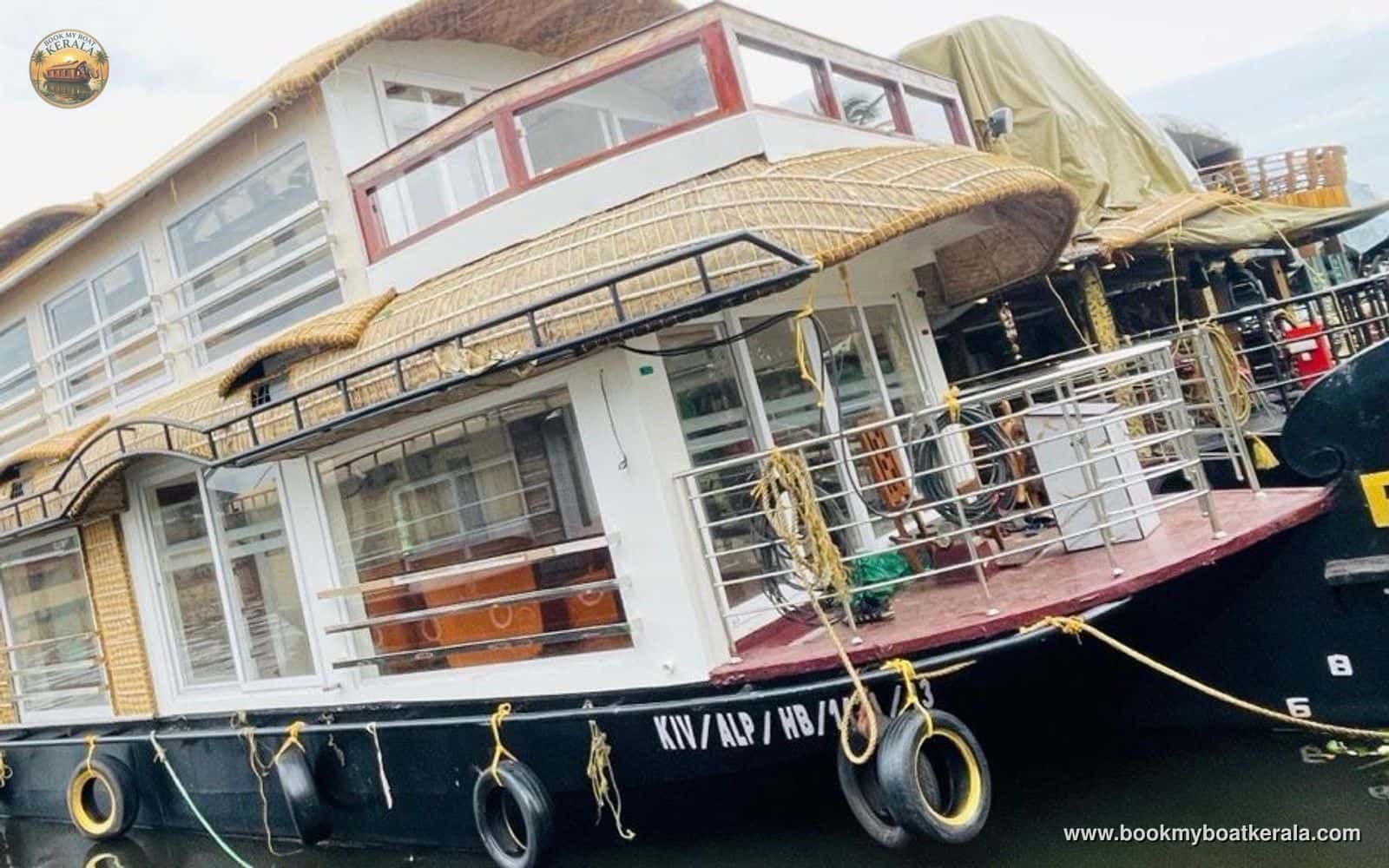 Featured Boat Media