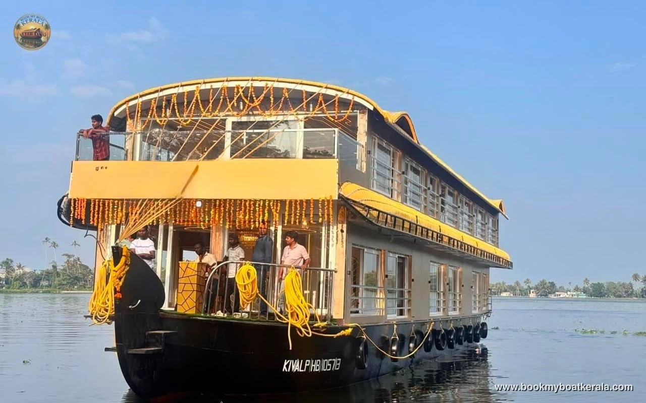Featured Boat Media