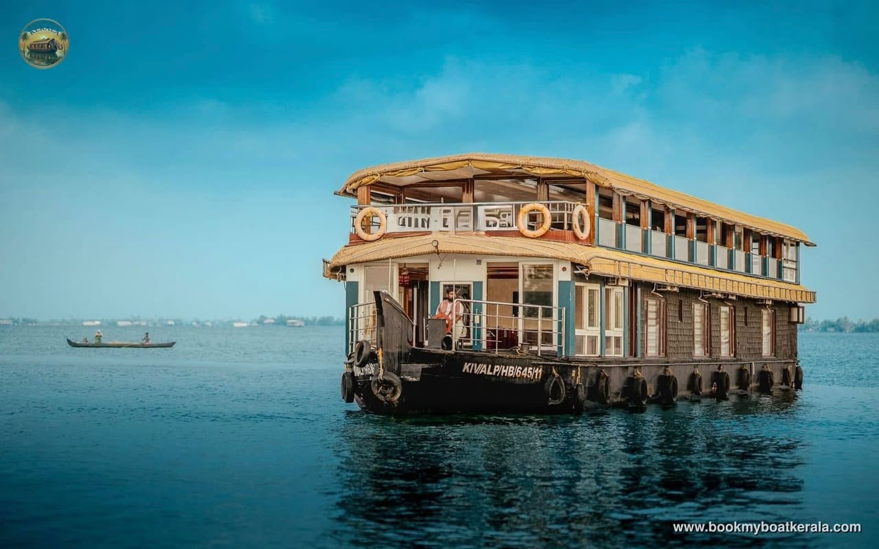 Featured Boat Media